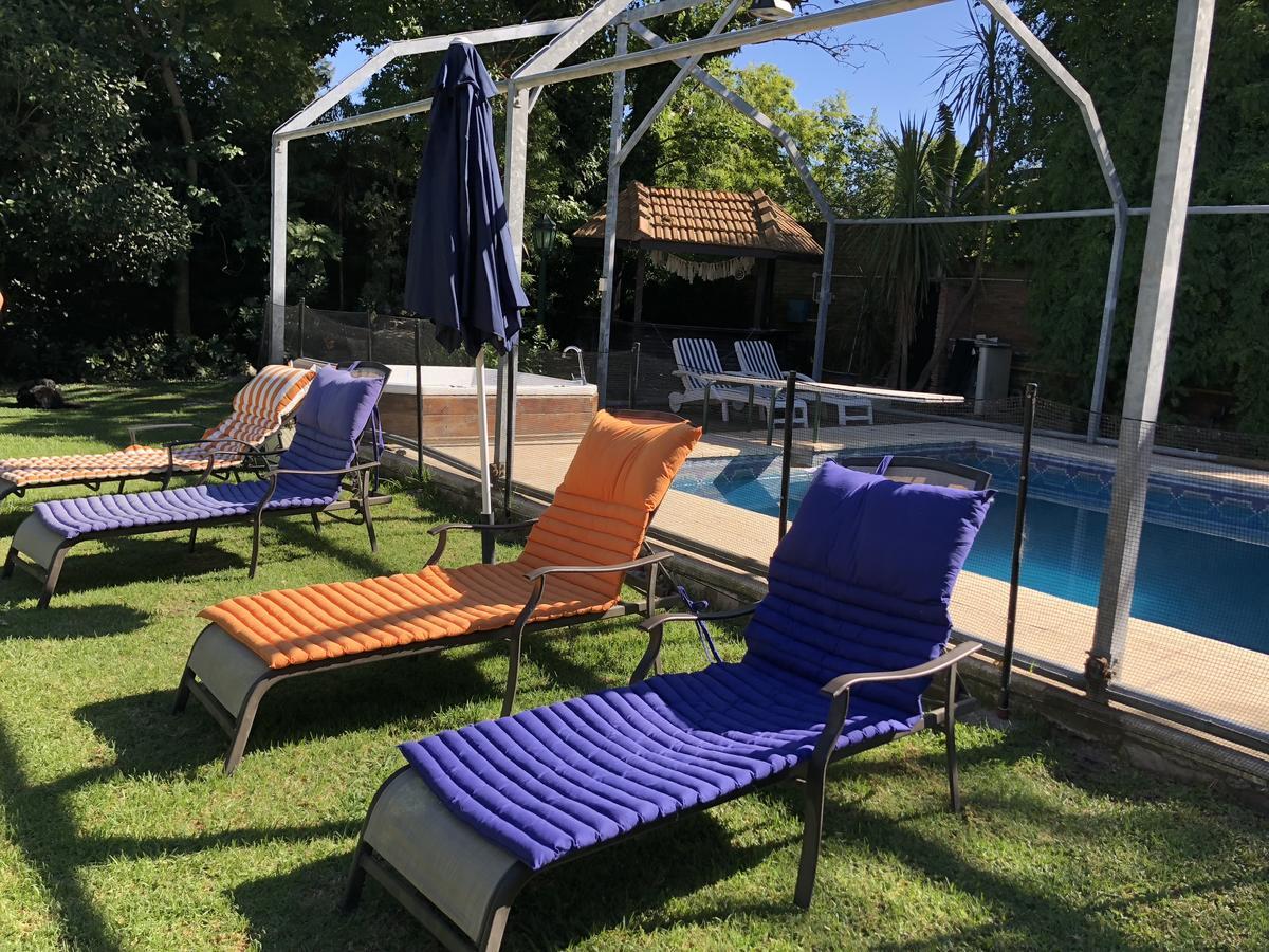 Hotel Aeropuerto Ezeiza Casa De Mr 몬테 그란데 외부 사진